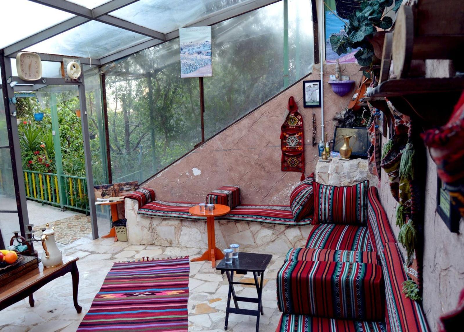 بيت الطبيعة Nature House Джераш Екстериор снимка